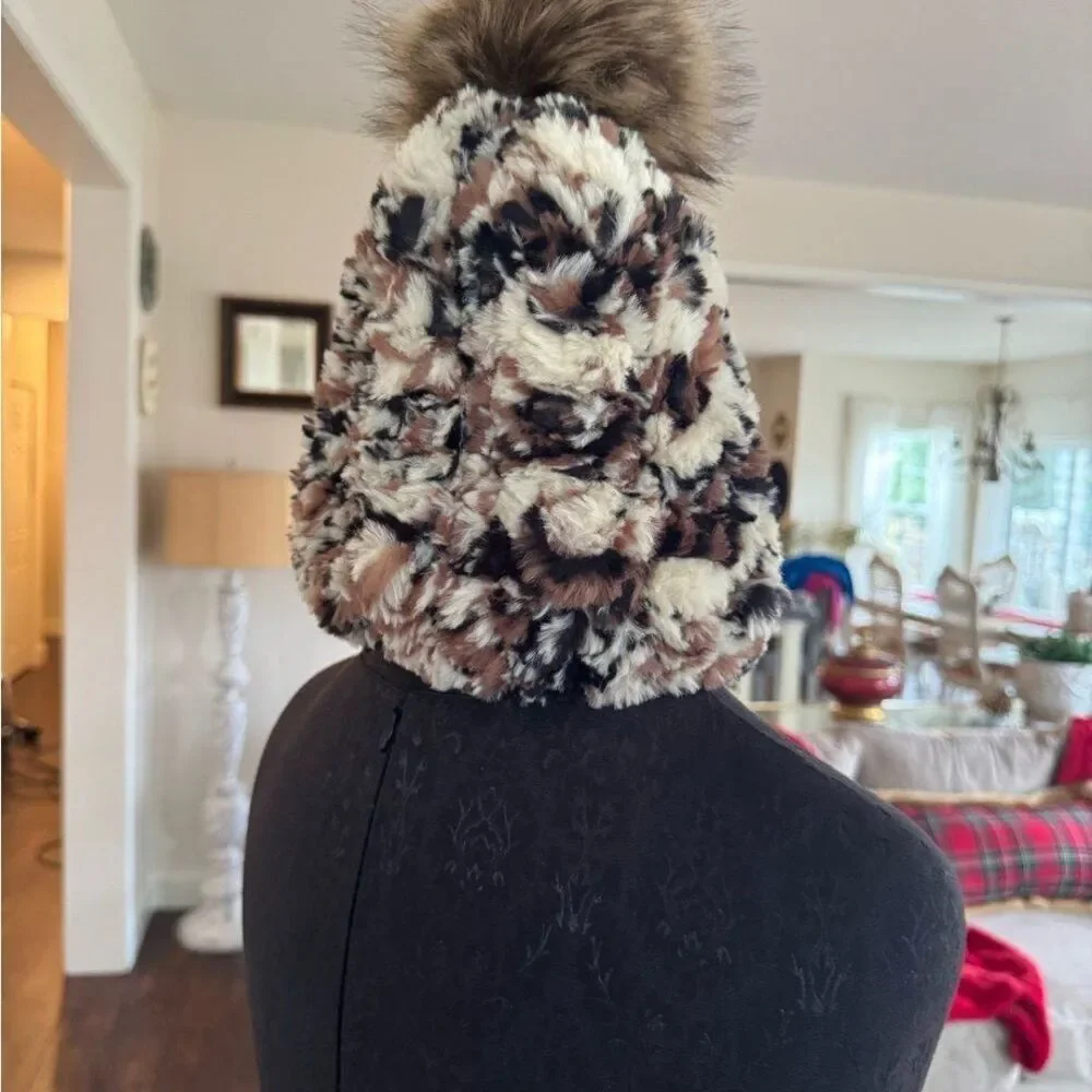 Faux Fur Pom Pom Beanie